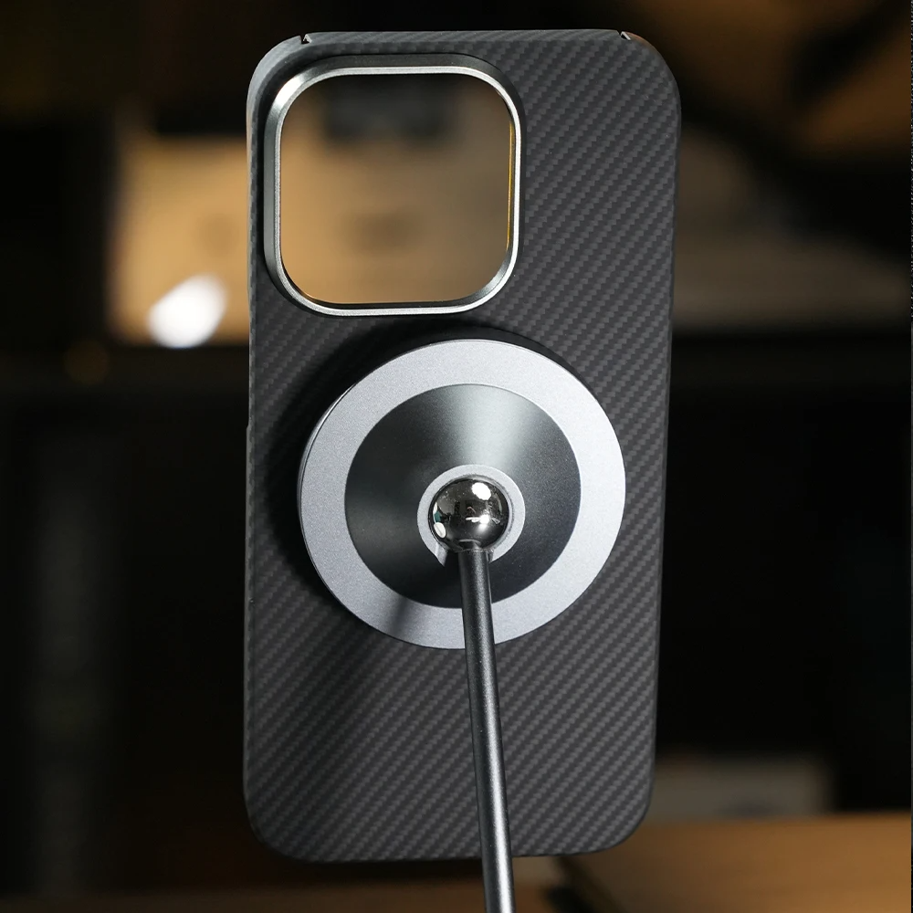 Carbon Fiber Magsafe